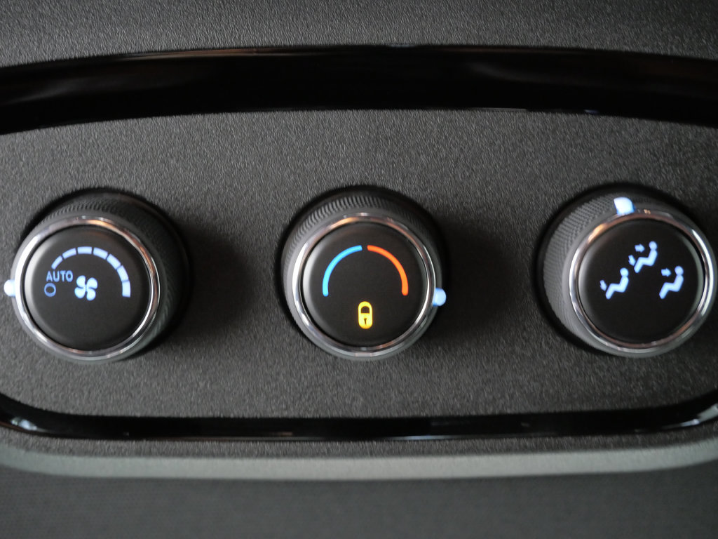 Used 2023 Dodge Durango GT AWD/4WD image 26