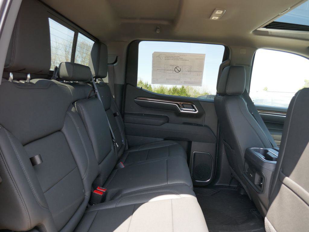 New 2026 Chevrolet Silverado 1500 LT Trail Boss AWD/4WD image 14