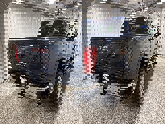 Used 2021 GMC Sierra 2500 SLT image 4