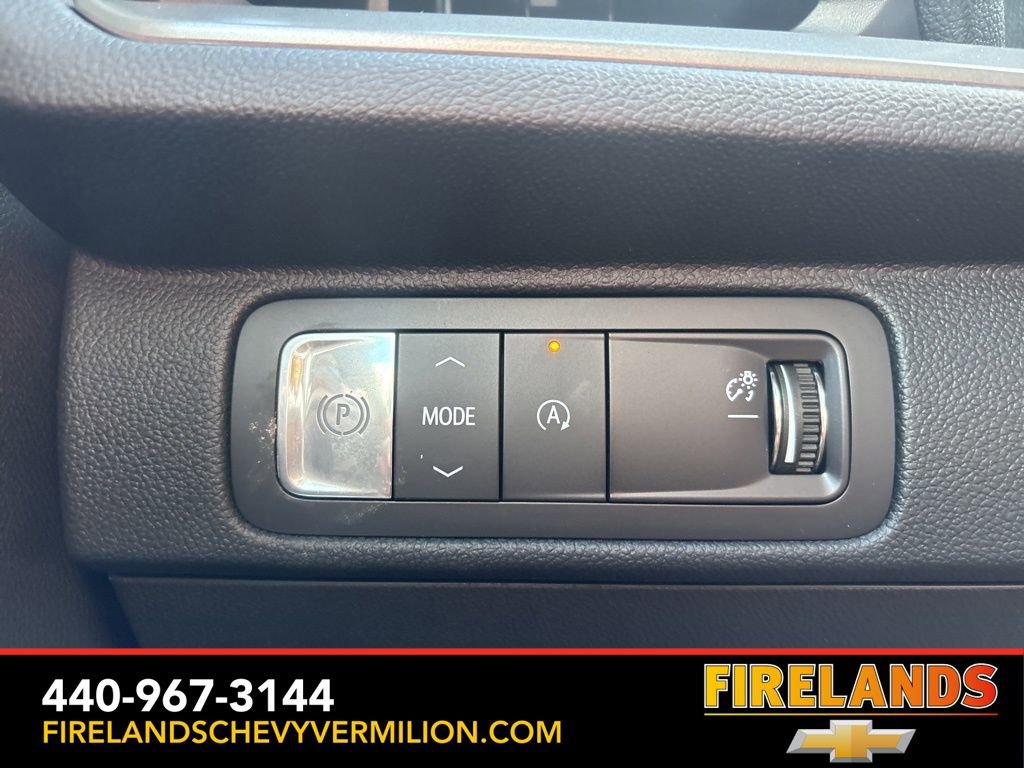 New 2026 Chevrolet Traverse LT w/ LPO, Floor Liner Package FWD image 17