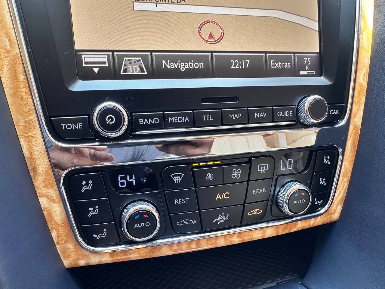 Used 2014 Bentley Flying Spur W12 AWD/4WD image 50