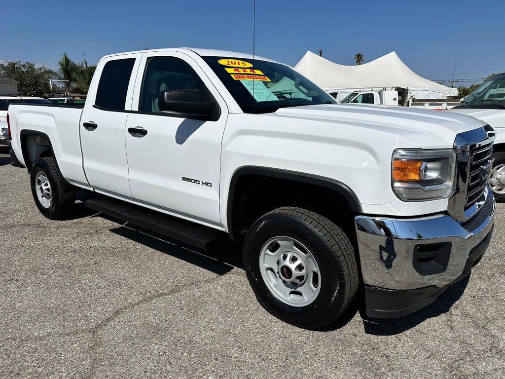 Used 2015 GMC Sierra 2500 4x4 Double Cab image 3