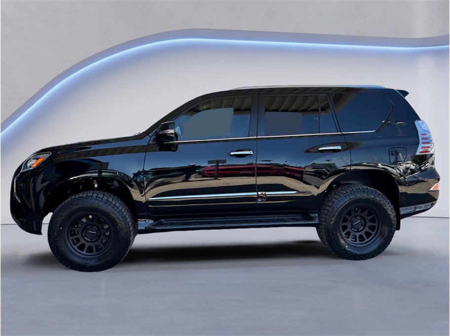 Used 2019 Lexus GX 460 AWD/4WD image 3