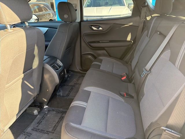 Used 2023 Chevrolet Blazer LT w/ Driver Confidence Package image 11