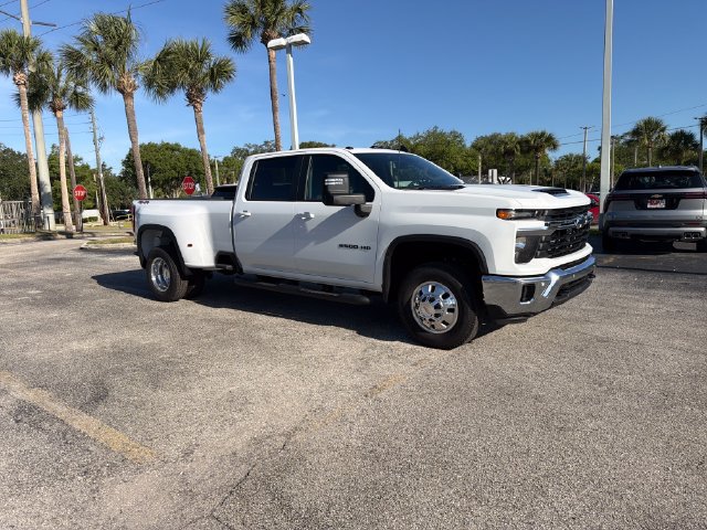 New 2026 Chevrolet Silverado 3500 LT w/ All Star Edition AWD/4WD image 20