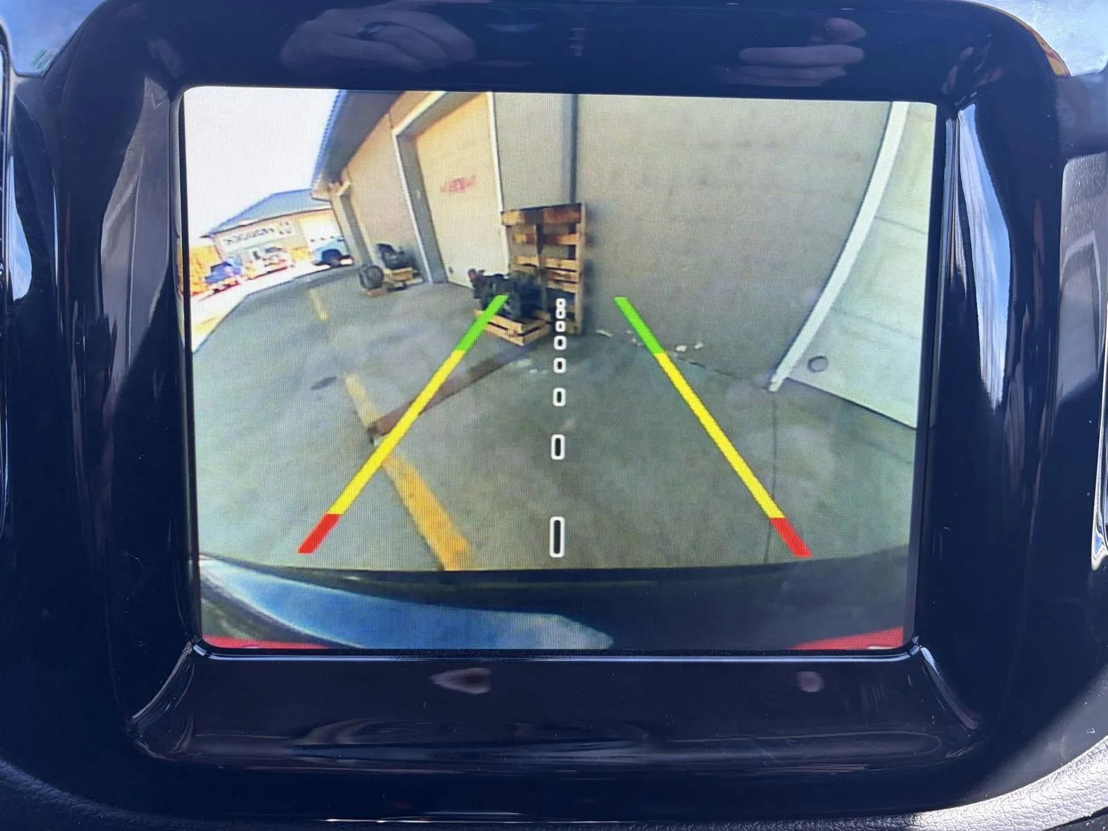 Used 2018 Jeep Compass Limited w/ Navigation Group image 19