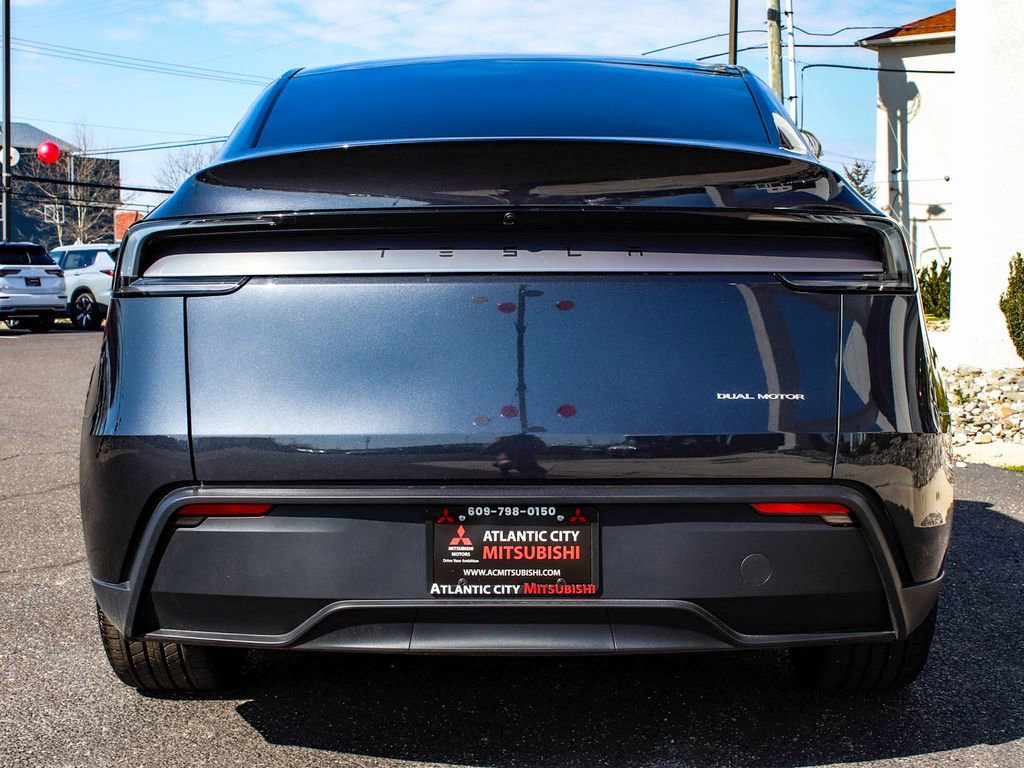 Used 2026 Tesla Model Y Long Range image 5