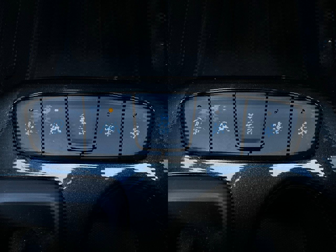 Used 2025 Chevrolet TrailBlazer LT image 21