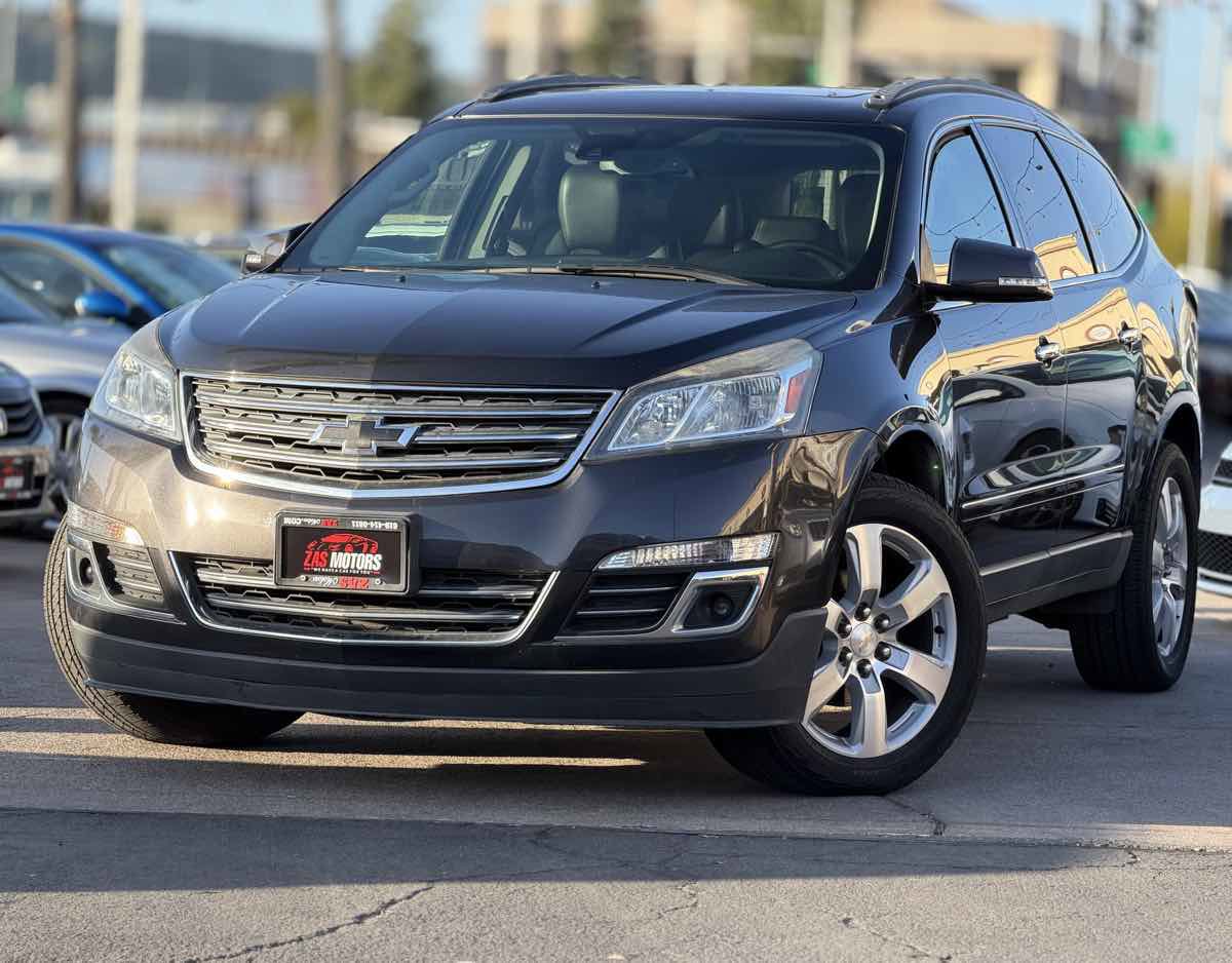 Used 2017 Chevrolet Traverse Premier AWD/4WD image 1