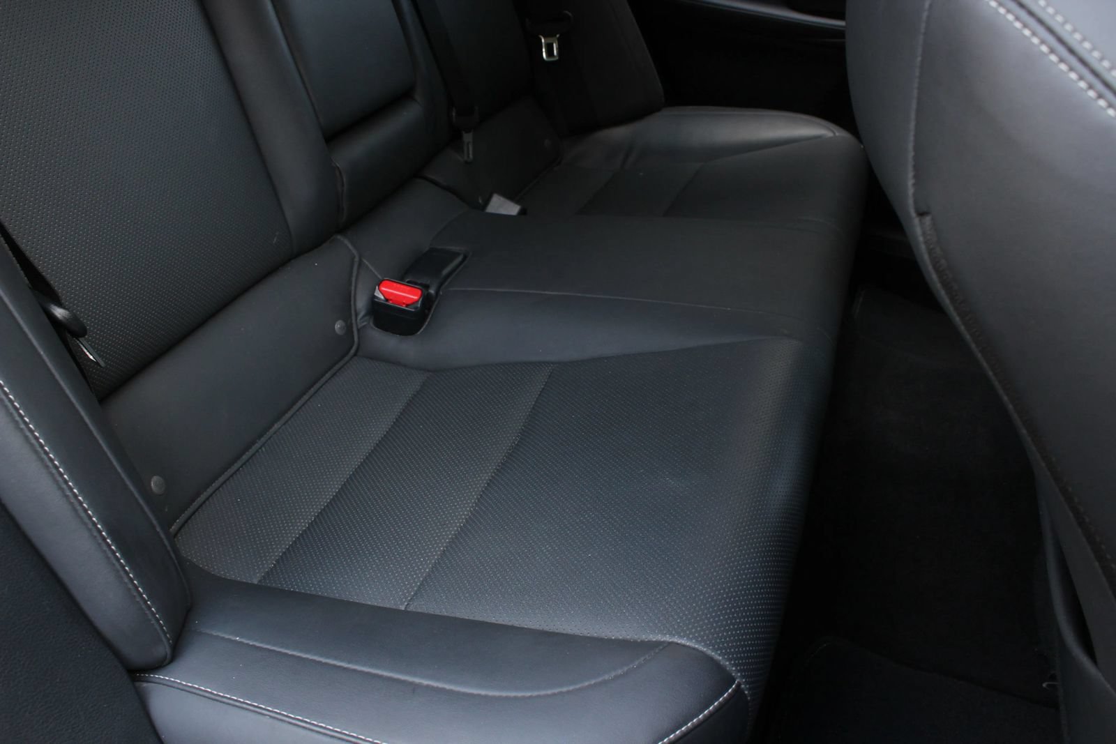 Used 2022 Lexus IS 300 AWD w/ Premium Package image 24