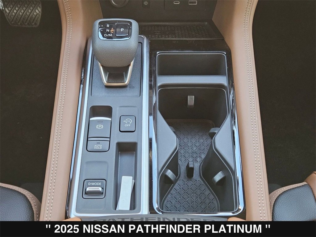 New 2025 Nissan Pathfinder Platinum image 25