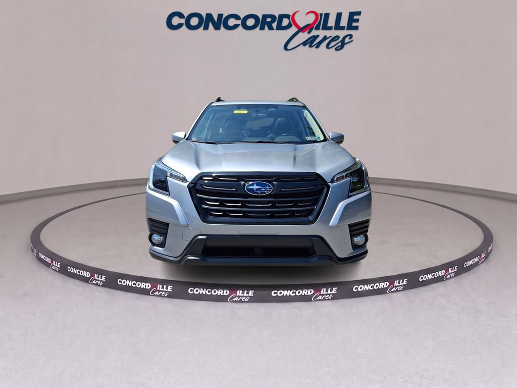 Certified 2023 Subaru Forester Premium AWD/4WD image 3