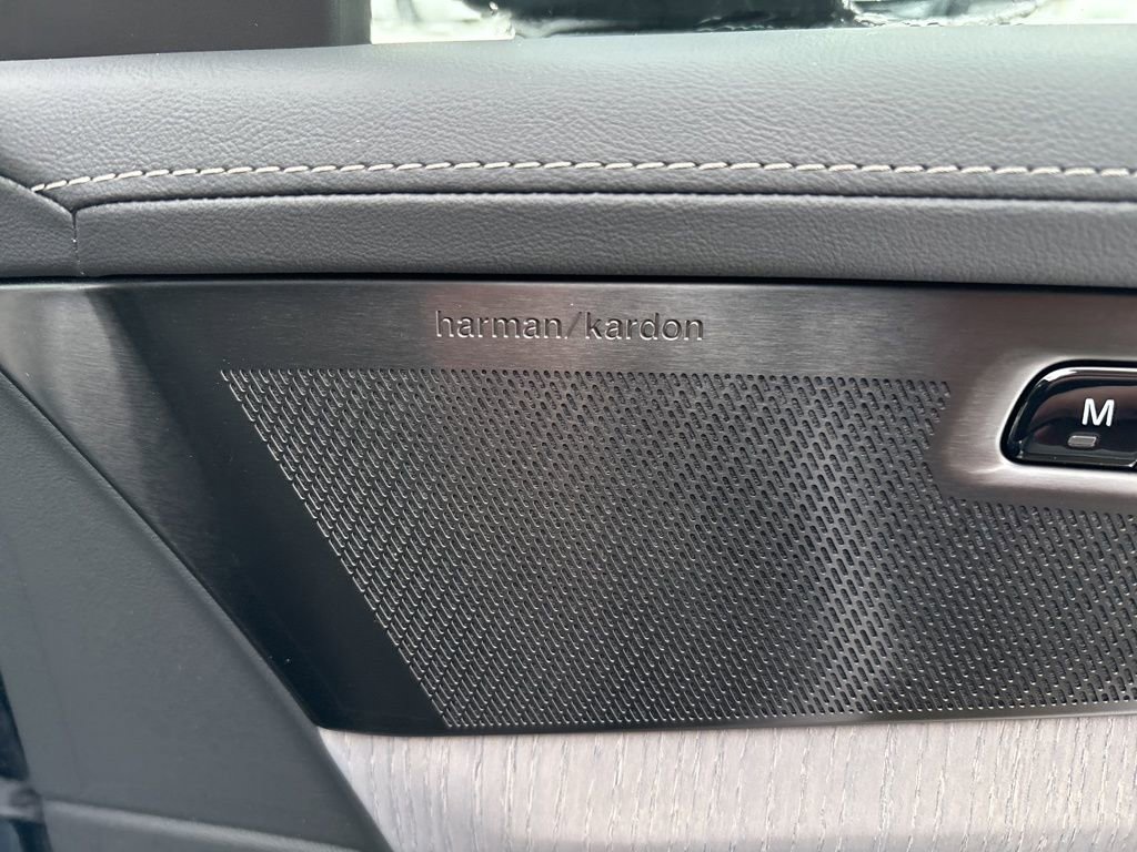 New 2026 Volvo XC90 B6 Ultra w/ Protection Package Premier image 41