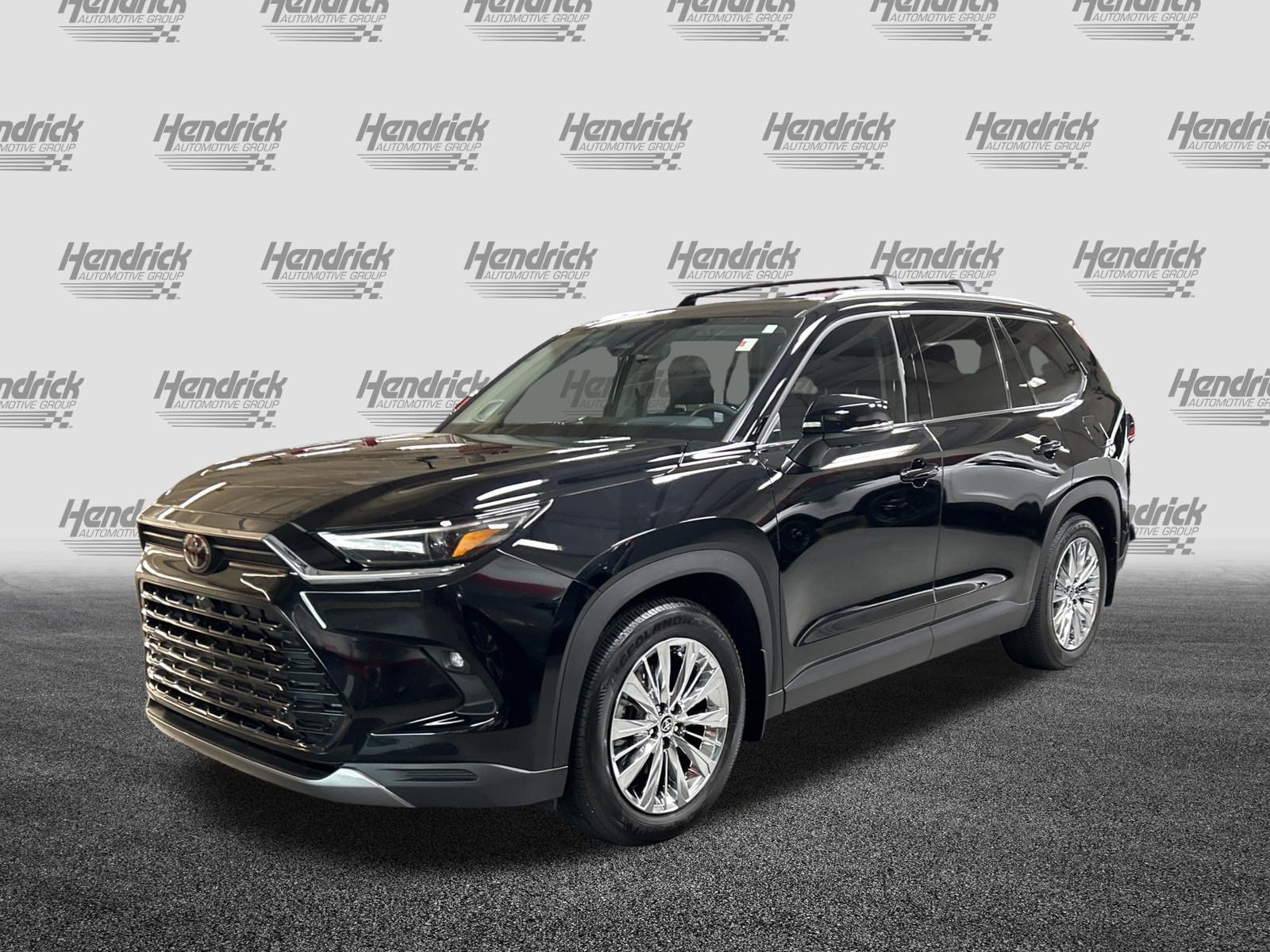 Used 2024 Toyota Grand Highlander AWD image 5