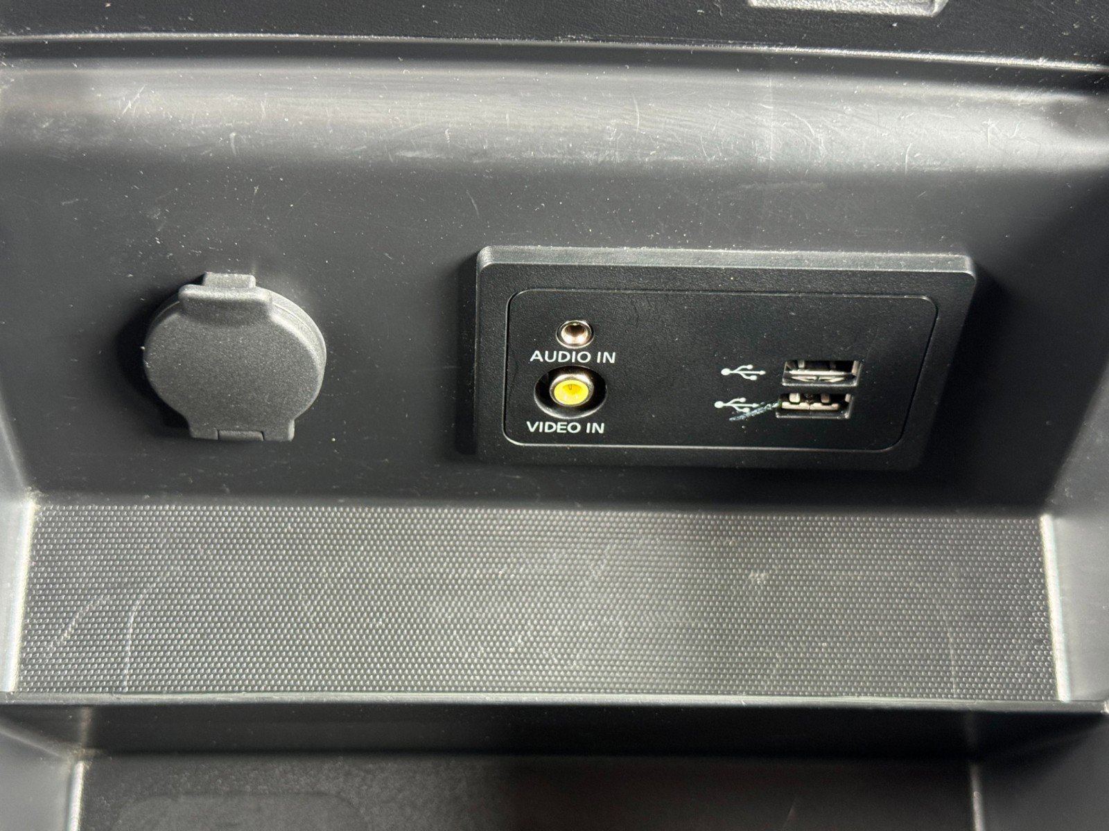 Used 2019 Nissan Pathfinder SV FWD image 28