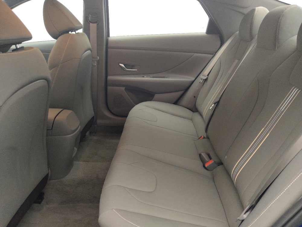 Used 2025 Hyundai Elantra Sport w/ Cargo Package FWD image 18