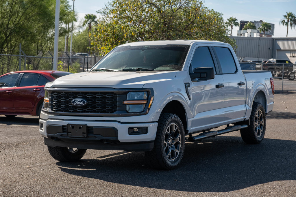 Used 2024 Ford F150 STX AWD/4WD image 3