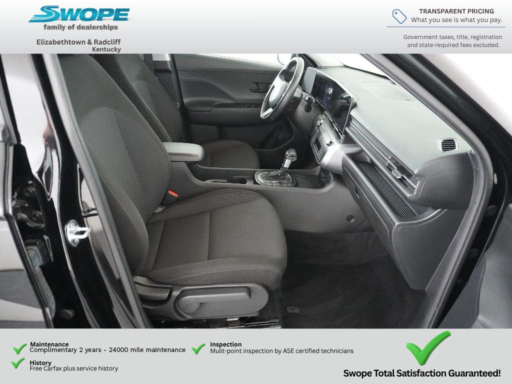 Certified 2025 Hyundai Kona SEL FWD image 9