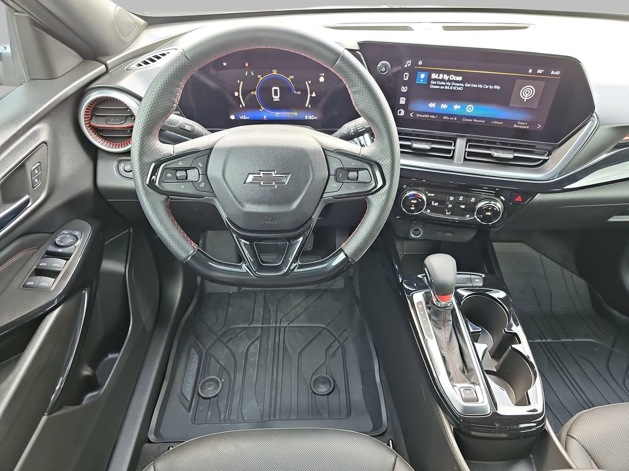 Used 2025 Chevrolet Trax RS w/ Driver Confidence Package FWD image 20