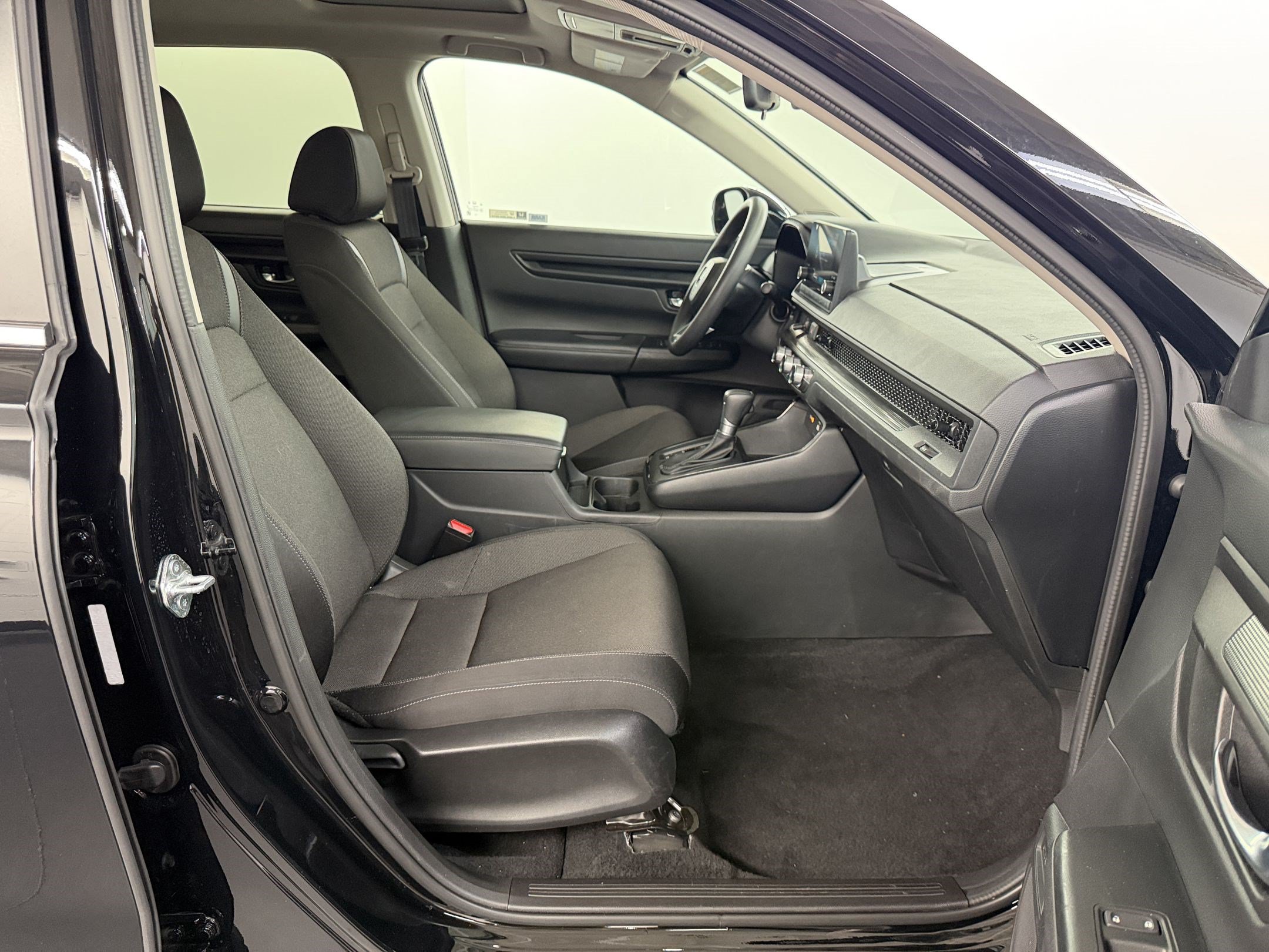 Used 2025 Honda CR-V EX image 24