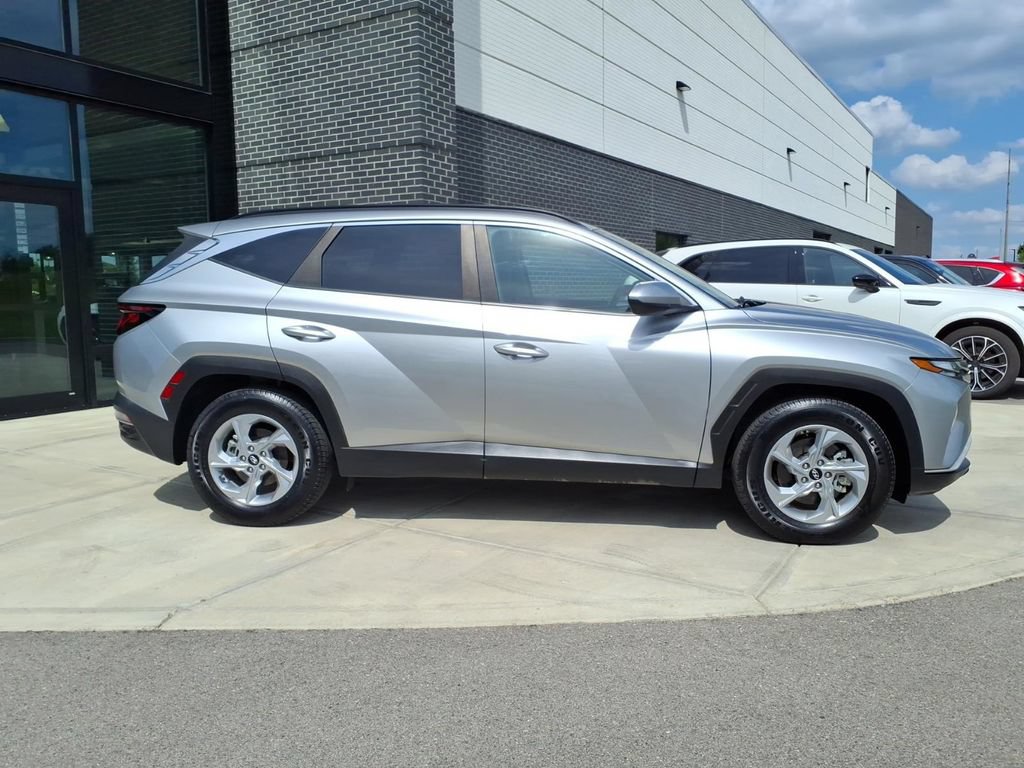 Used 2024 Hyundai Tucson SEL FWD image 8