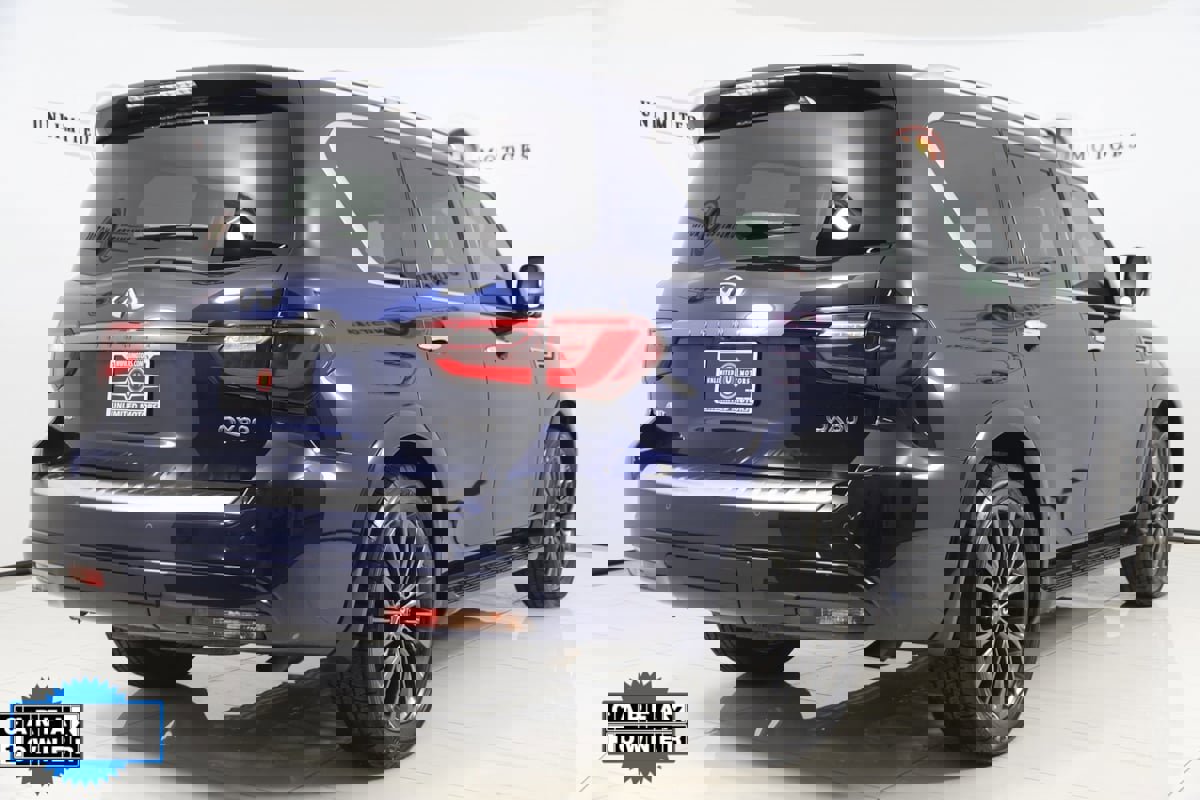 Used 2021 INFINITI QX80 Premium Select w/ All-Season Package image 3