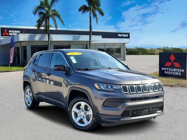 Used 2023 Jeep Compass Sport image 1