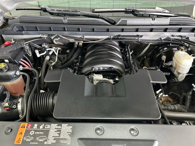 Used 2018 Chevrolet Silverado 1500 LT w/ All Star Edition AWD/4WD image 9