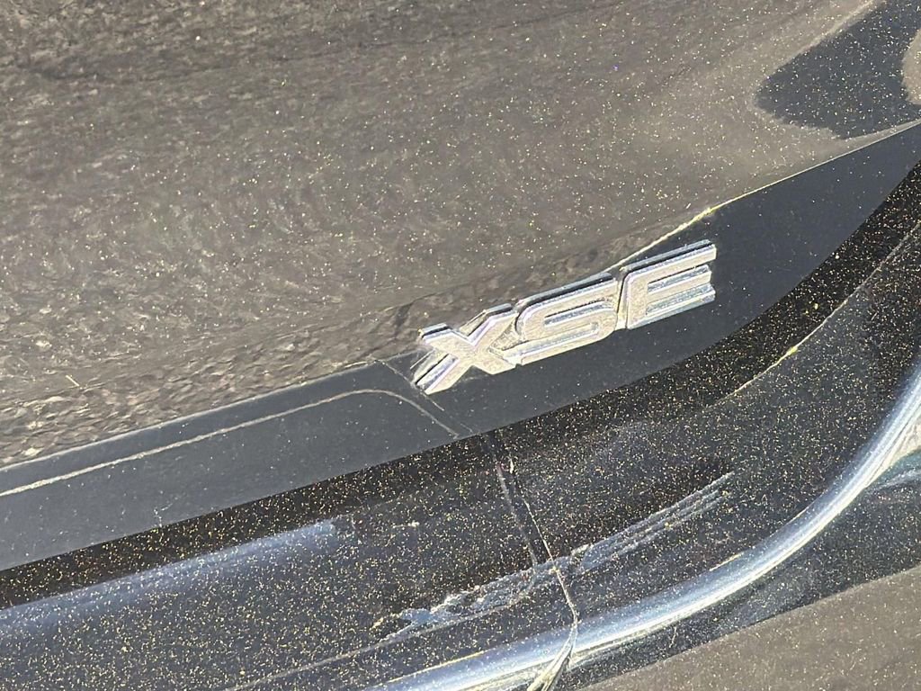 Used 2023 Toyota Highlander XSE image 8