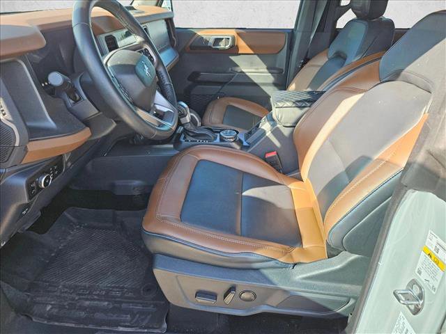 Used 2024 Ford Bronco Outer Banks image 13