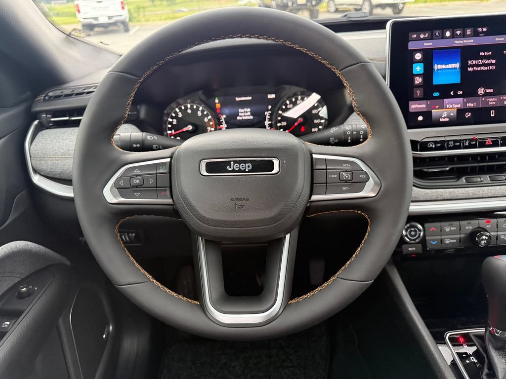 New 2026 Jeep Compass Latitude AWD/4WD image 9