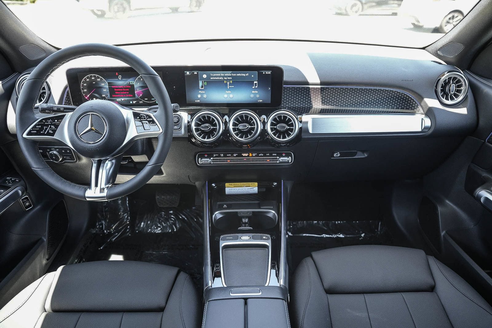 New 2026 Mercedes-Benz GLB 250 4MATIC image 12