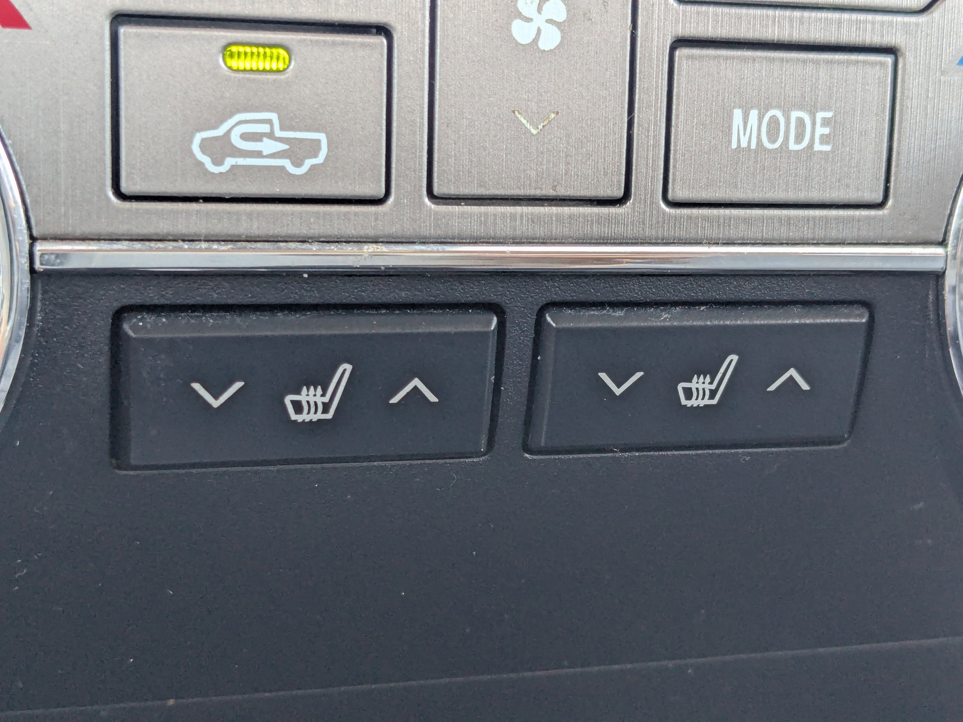 Used 2019 Toyota Tundra Limited w/ Limited Premium Package image 27