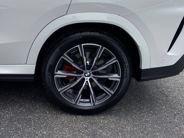 Used 2026 BMW X6 xDrive40i w/ Climate Comfort Package AWD/4WD image 12