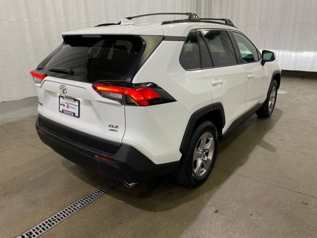 Certified 2023 Toyota RAV4 XLE w/ Convenience Package image 4
