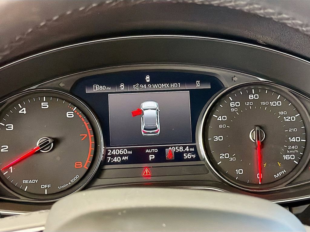 Used 2023 Audi Q5 2.0T Premium w/ Convenience Package image 12