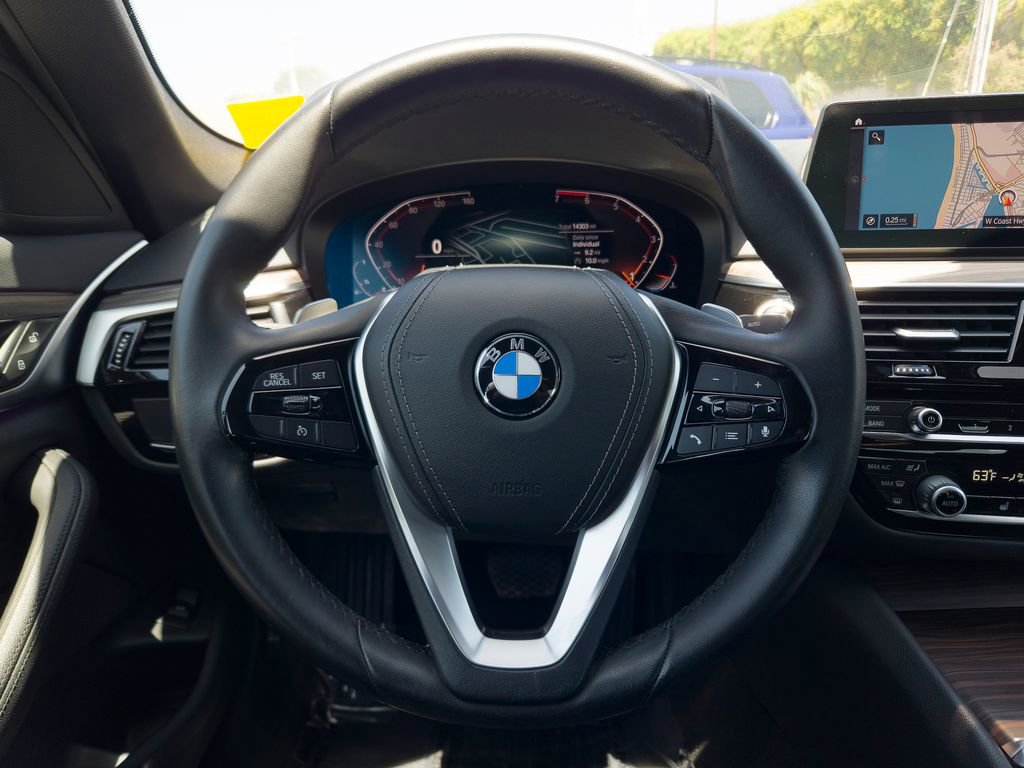 Used 2020 BMW 530i w/ Convenience Package RWD image 18