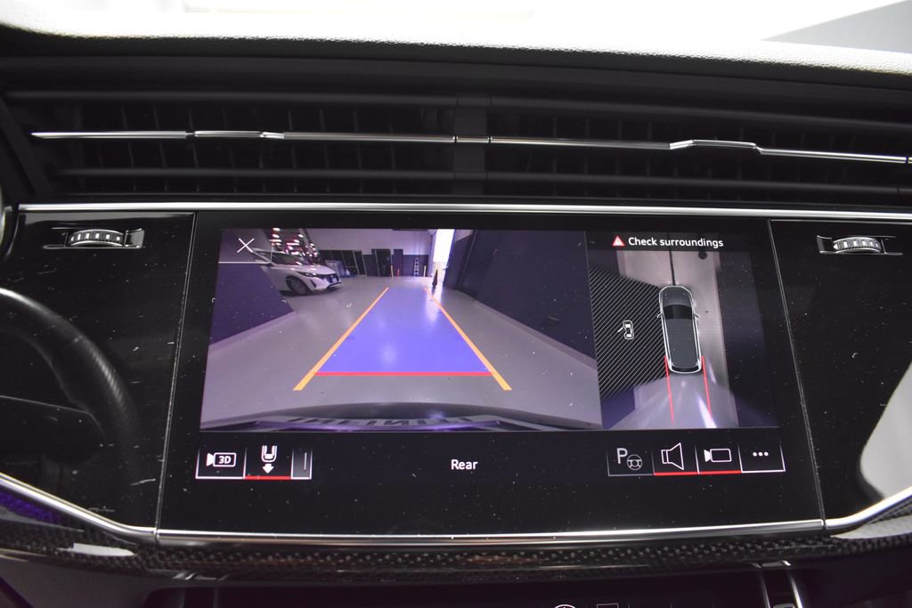 Used 2023 Audi SQ7 Prestige AWD/4WD image 26