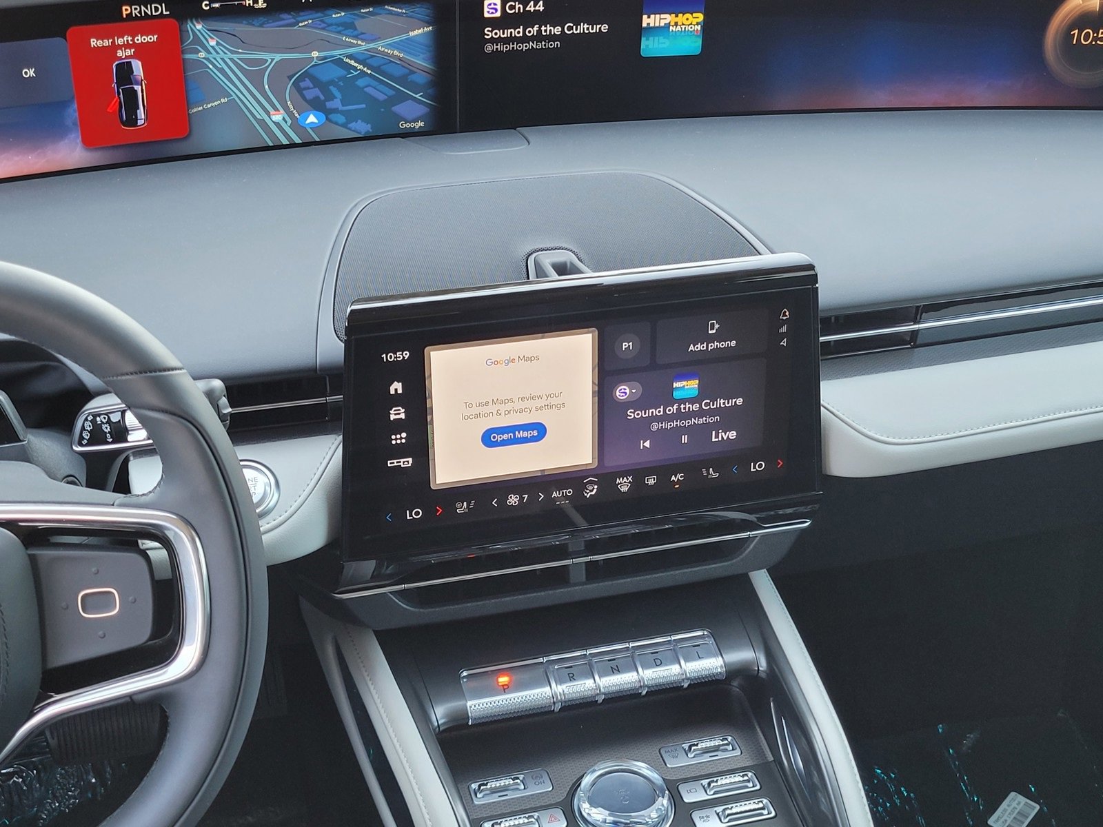 New 2025 Lincoln Nautilus Premier image 9