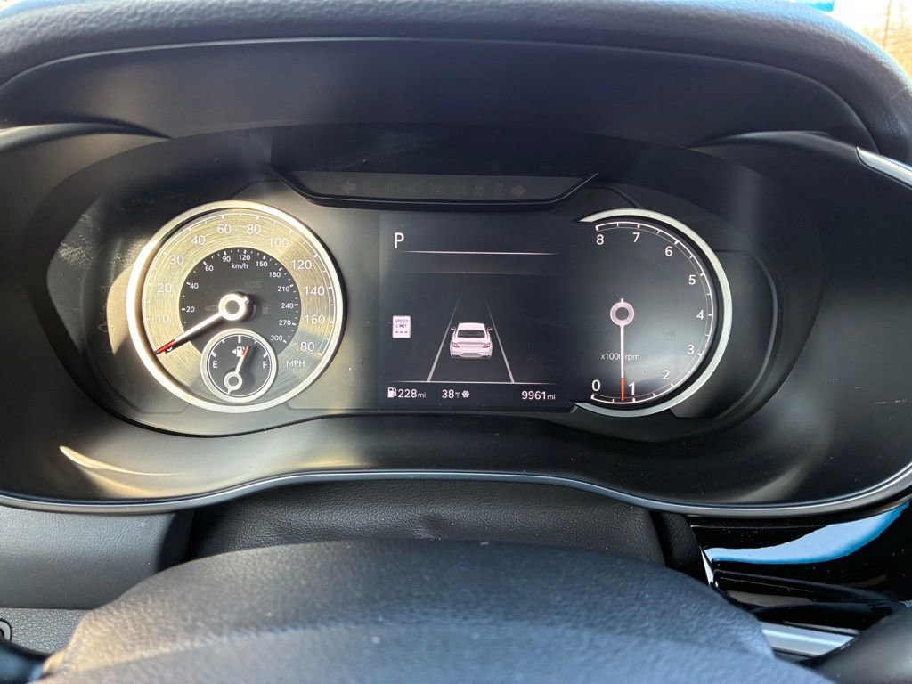 Used 2025 Genesis G70 3.3T Advanced image 27