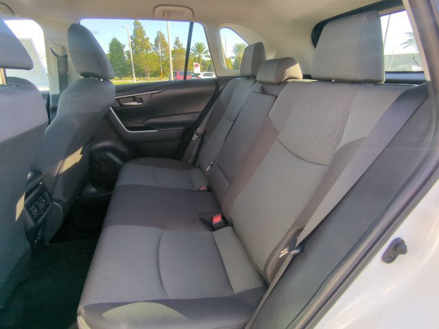 Certified 2025 Toyota RAV4 XLE FWD image 15