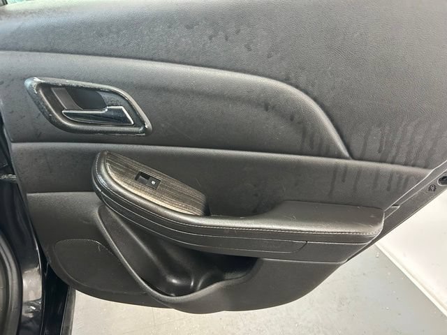 Used 2015 Chevrolet Malibu LTZ FWD image 26