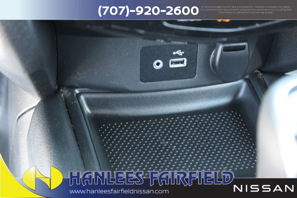 Used 2020 Nissan Rogue S FWD image 19