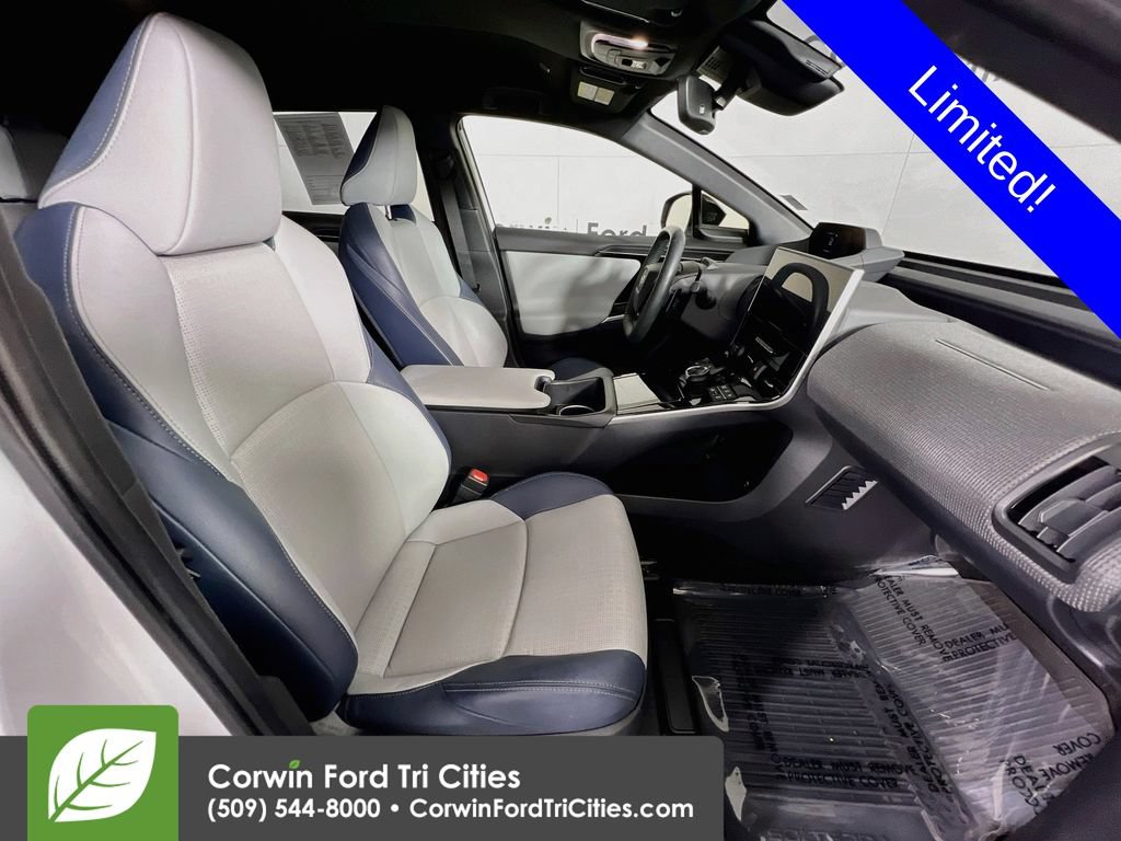 Used 2024 Subaru Solterra AWD/4WD image 18