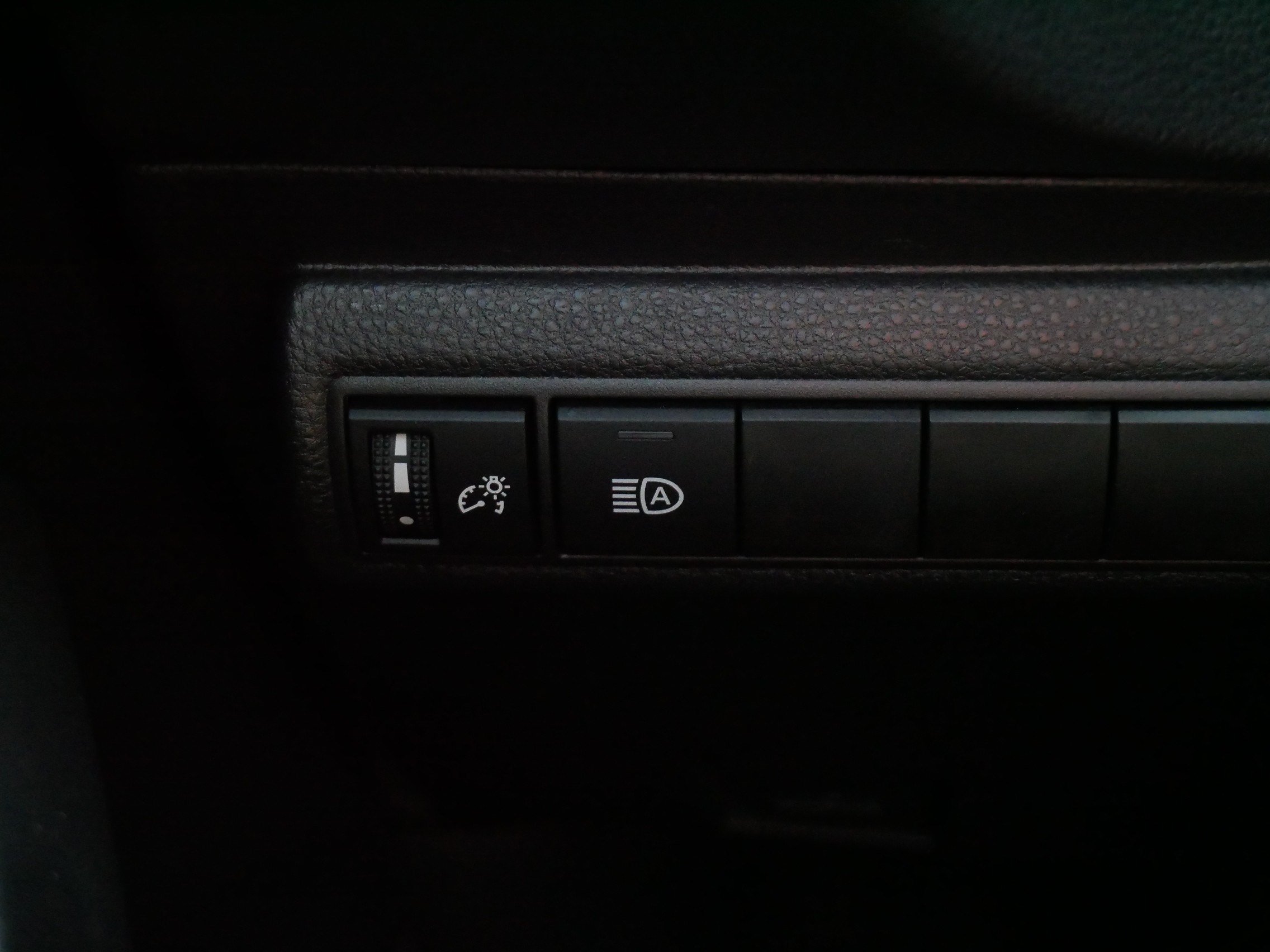 Certified 2026 Toyota Corolla LE FWD image 27