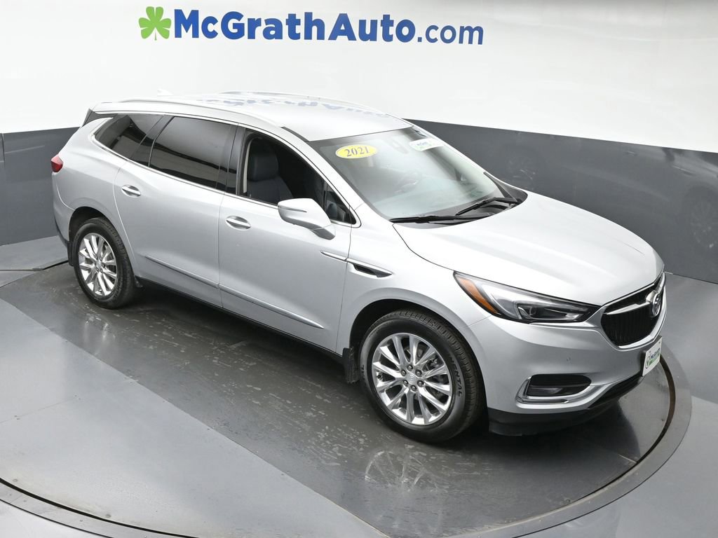 Used 2021 Buick Enclave Premium w/ Surround and Sites Package image 3