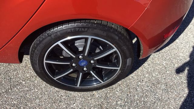 Used 2018 Ford Fiesta SE w/ Cold Weather Package image 11