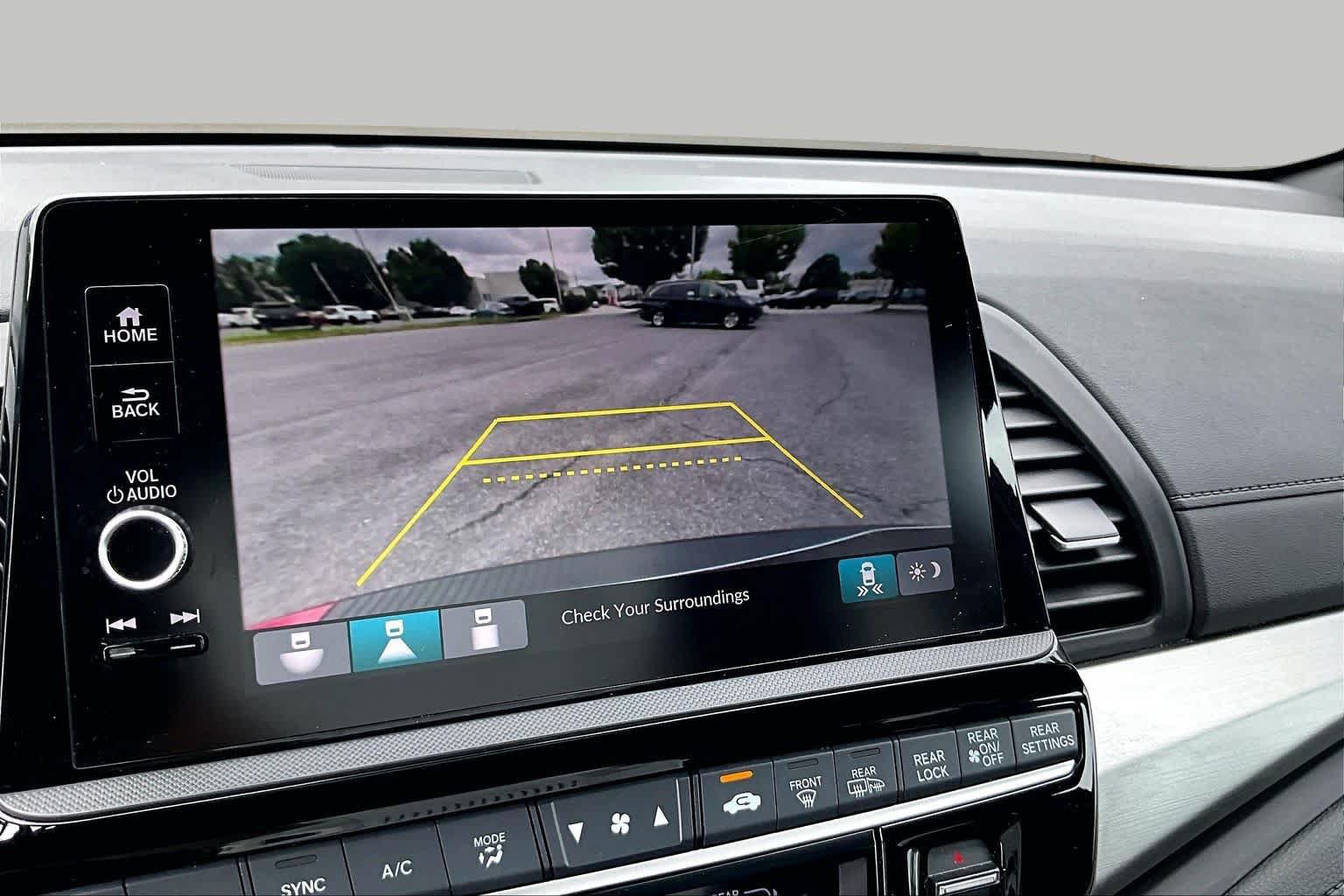 Used 2025 Honda Odyssey Sport-L image 27