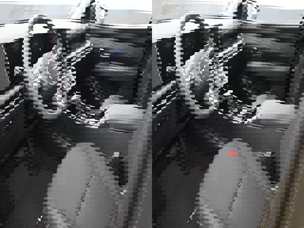 New 2026 Hyundai Tucson SE image 9