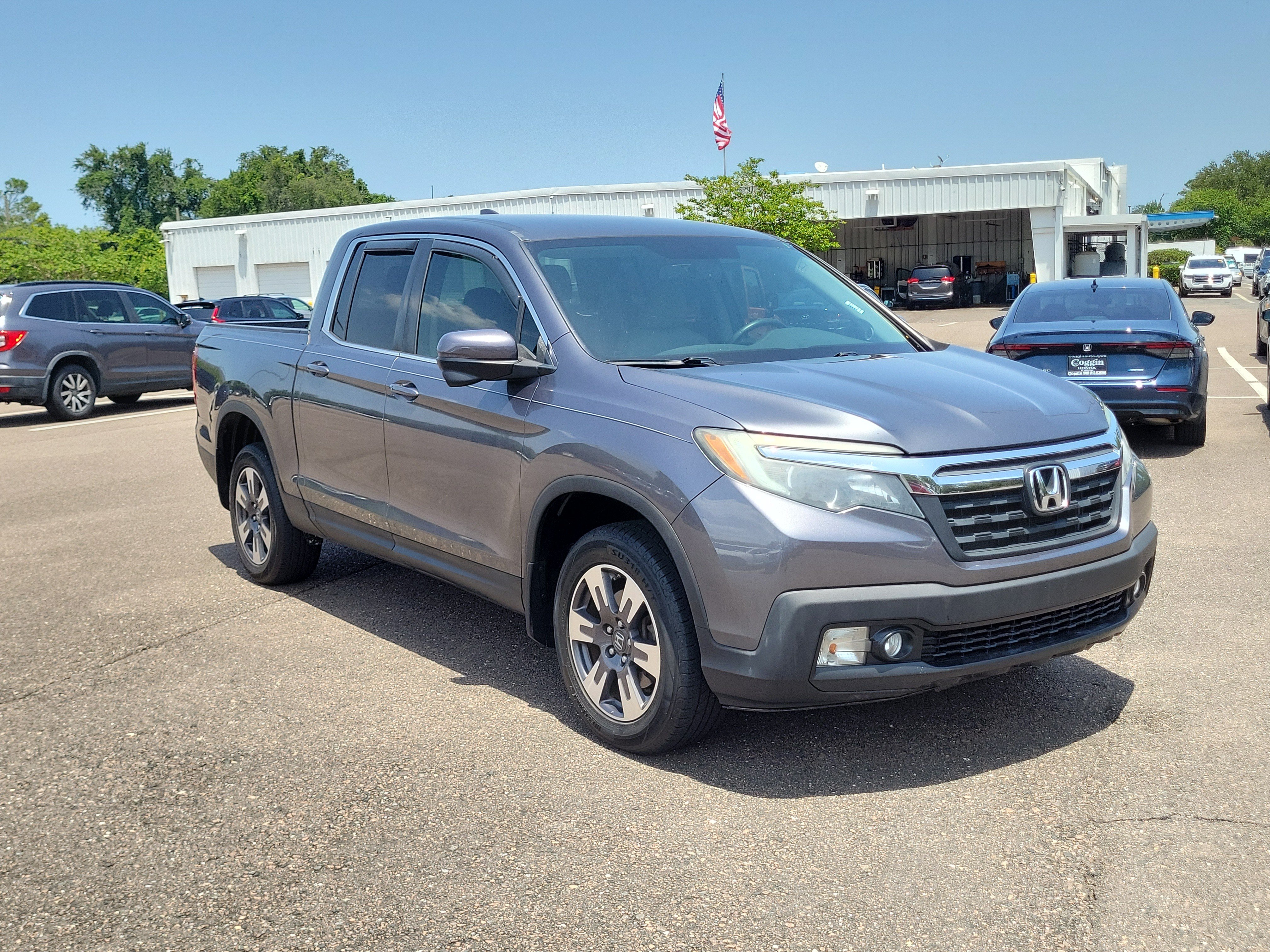 Certified 2017 Honda Ridgeline RTL-T image 7
